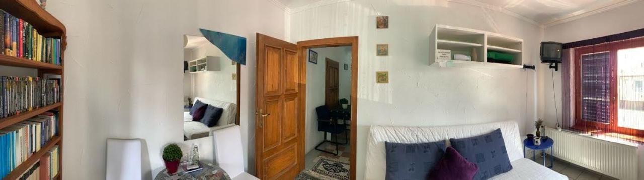 Jorgos Apartman Кестели Екстериор снимка